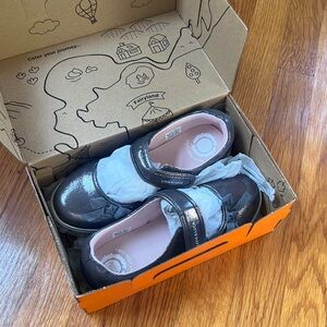 BRAND NEW Livie & Luca Mary Jane, size 3Y, dark pewter shimmer color